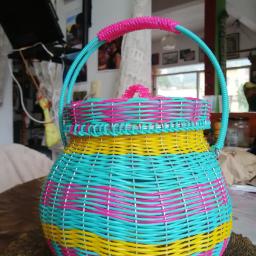 ¿Qué hay en la cesta? What is in the basket?